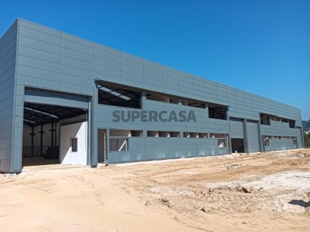 Armazém venda em Oliveira De Azeméis, Aveiro