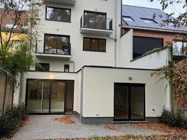 Appartement location à Sint-Jacobs, Gent