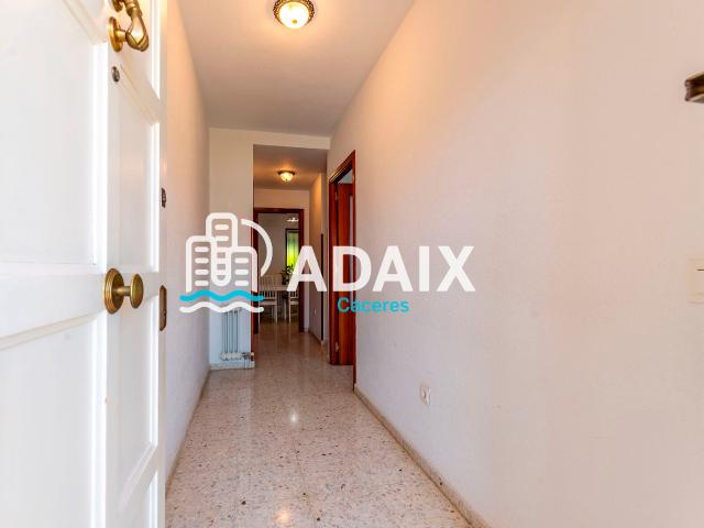 Casa en venta en San Marquino, Cáceres