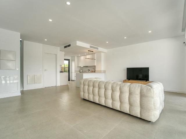 Casa en venta en Atalaya-Isdabe, Costa del Sol Occidental