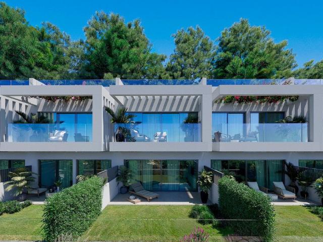 Casa en venta en Puerto de la Torre, Málaga-Costa del Sol