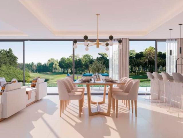 Casa en venta en La Cala del Moral, La Axarquía
