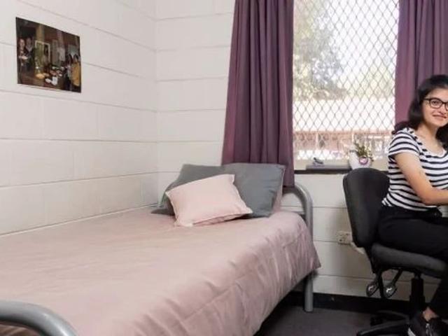 Room for rent in Como, Western Australia