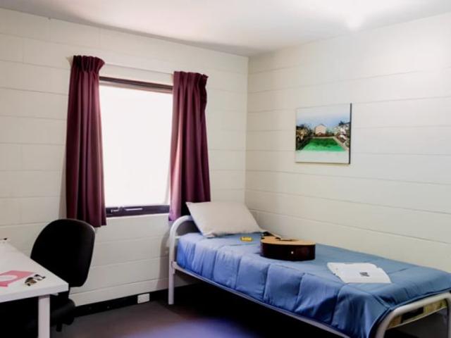 Room for rent in Como, Western Australia
