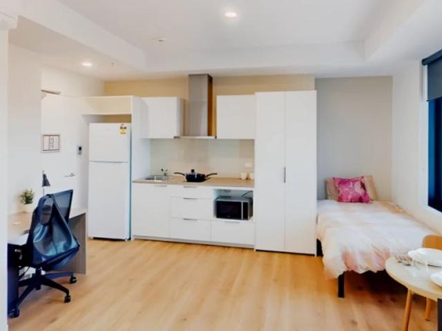 Room for rent in Cockburn, Western Australia