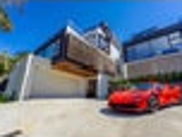 House for sale in Castor Bay, Devonport-Takapuna