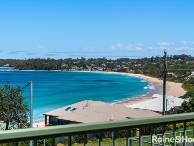 House for sale in Mollymook Beach, New South Wales