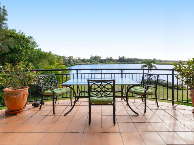 Apartment for sale in Tewantin