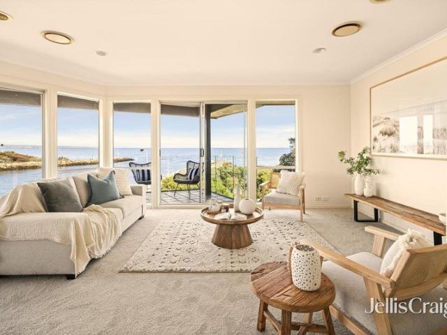 Townhouse for sale in Camerons Creek, Victoria