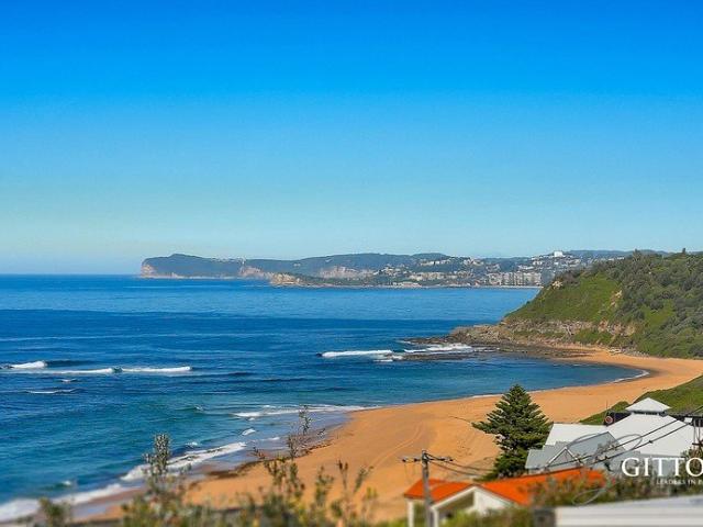 House for sale in Forresters Beach, New South Wales