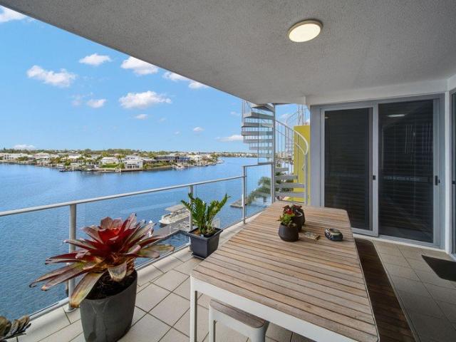Apartment for sale in Kawana Island, Sunshine Coast Regional