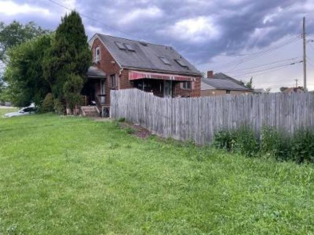 House for sale in Clairton