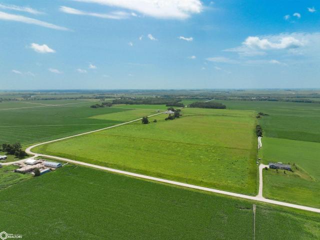 Land for sale in Coggon, Iowa
