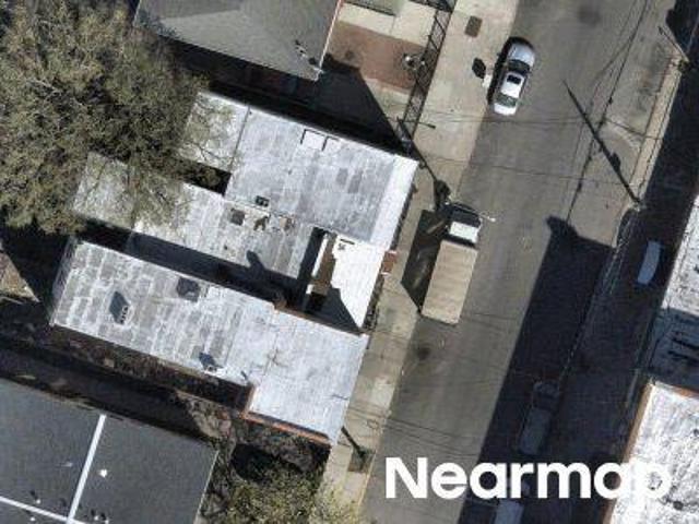 House for sale in The Bronx, Arverne