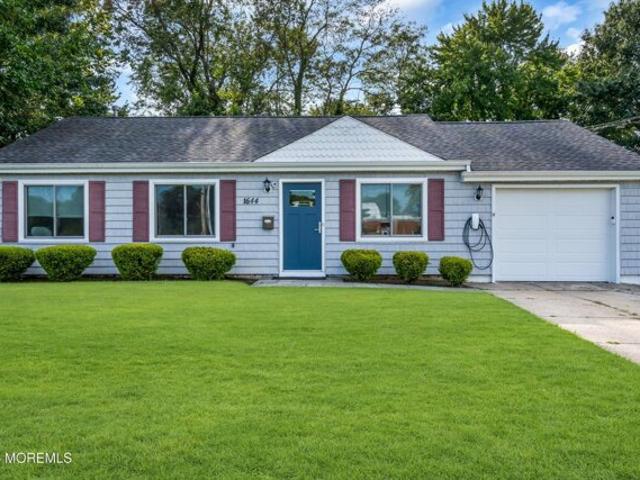 House for sale in Monmouth, New Jersey