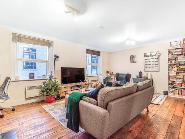 Apartment for rent in North Sheen, Greater London