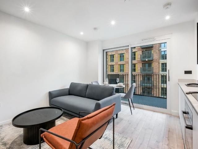 Studio for rent in North Watford, Watford