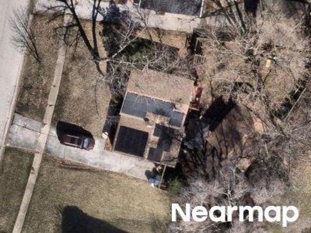 House for sale in Illinois