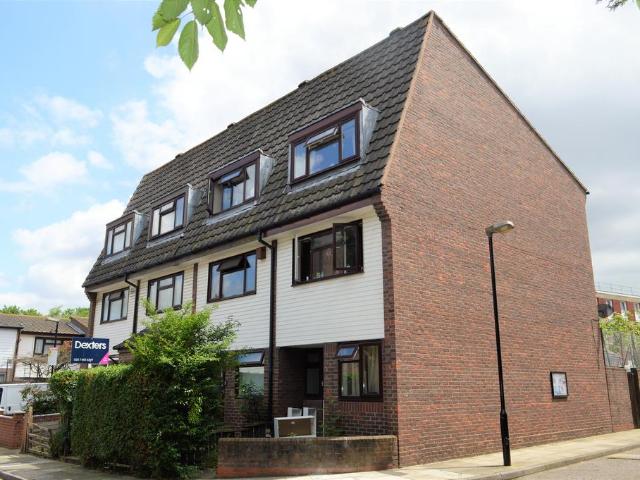 House for rent in Ocean Estate, Mile End