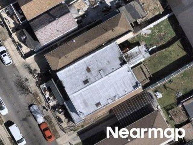 House for sale in Queens, Arverne
