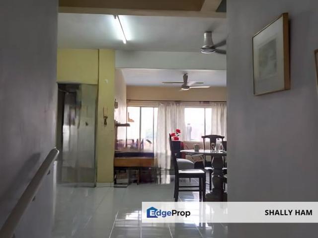 Condominium for sale in Country Heights Damansara, Kuala Lumpur