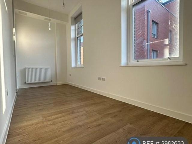 Apartment for rent in Plaistow, Greater London
