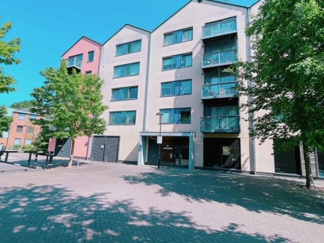 Apartment for rent in London Borough of Hounslow, Spring Grove