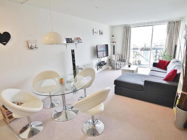 Apartment for rent in London Borough of Hounslow, Spring Grove
