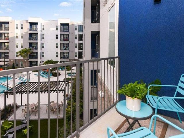 Room for rent in Temple Terrace, Hillsborough County