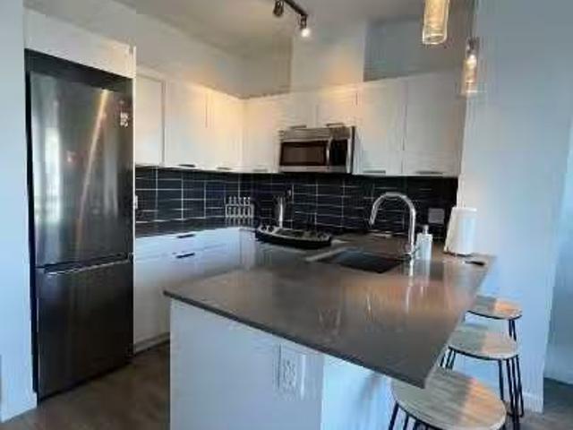 Condo for rent in Victoria