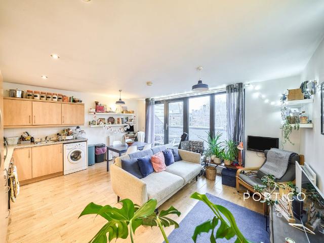 Apartment for rent in London Borough of Lambeth, Greater London