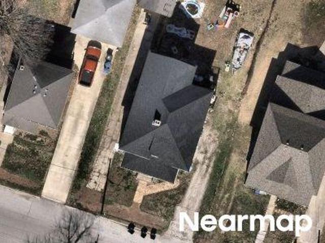 House for sale in Alton, Illinois