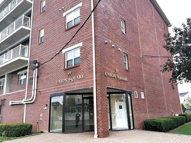 Condo for sale in Hackensack, New Jersey