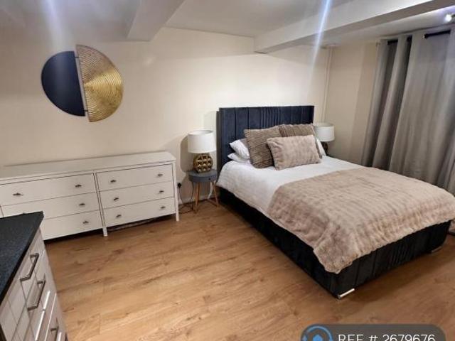 Apartment for rent in Penenden Heath, Maidstone
