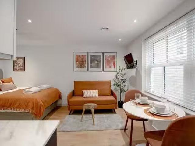 Apartment for rent in Vinters Park, Midway