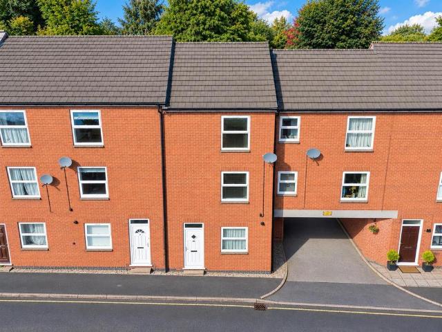 House for rent in Compton, Derbyshire Dales
