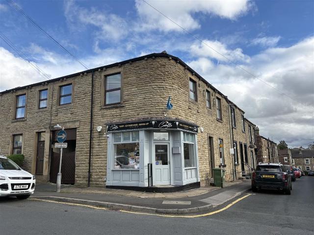 Apartment for rent in Birstall, Kirklees