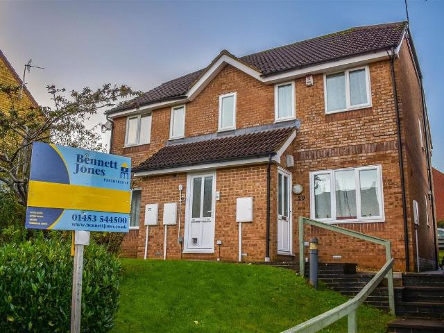 Apartment for rent in Dursley, School House