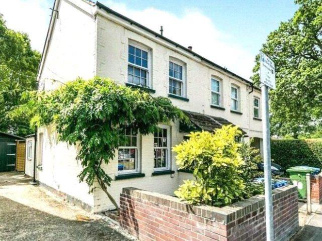 House for rent in Cove Green, Rushmoor