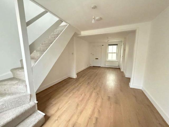 House for rent in London Borough of Barnet, Greater London