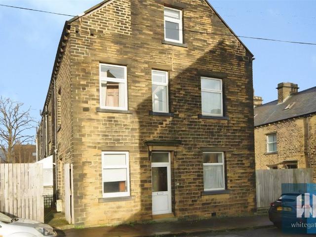 House for rent in Lindley, West Yorkshire