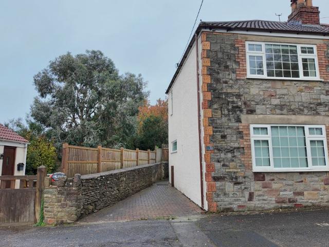 House for rent in Nailsea, North Somerset