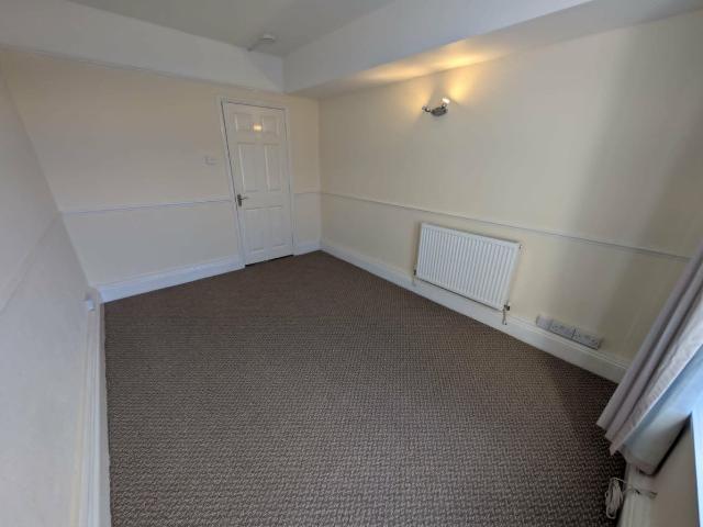 Apartment for rent in Millbay, Mount Wise