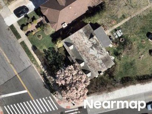 House for sale in Queens, Arverne