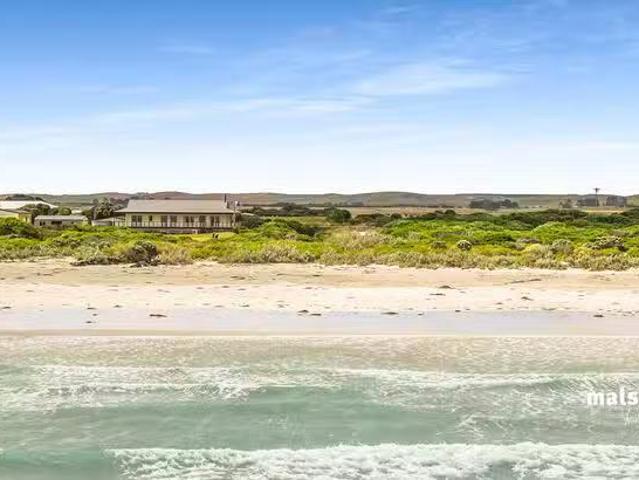 House for rent in Cape Douglas, South Australia
