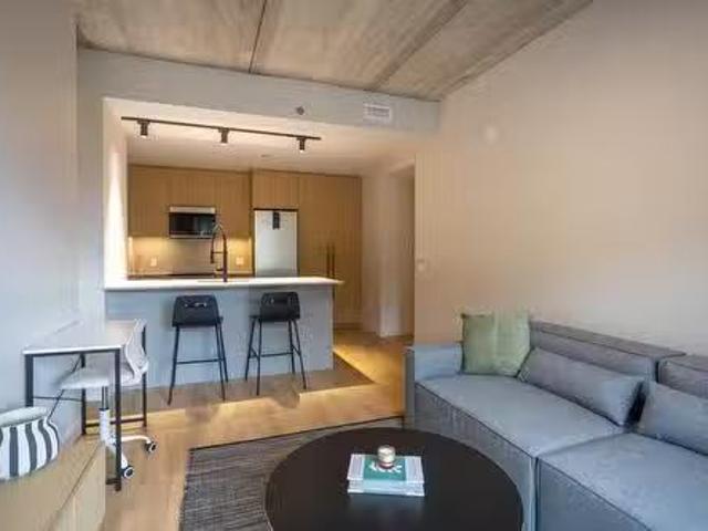 Apartment for rent in Mauricie, Quebec