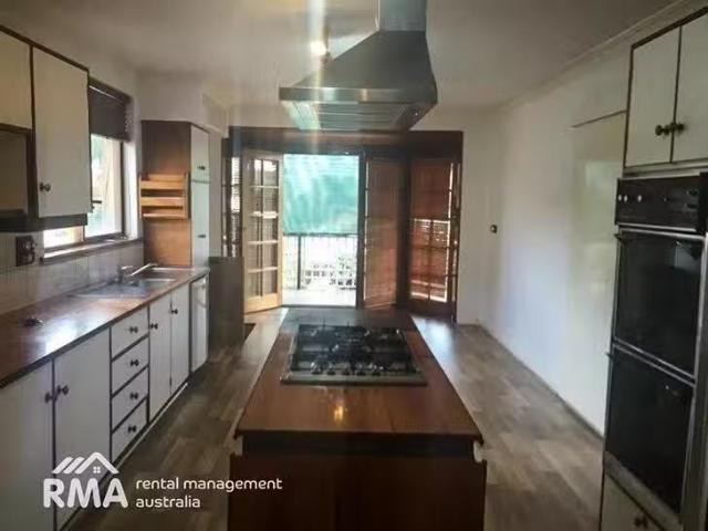 House for rent in Mount Hawthorn, Western Australia