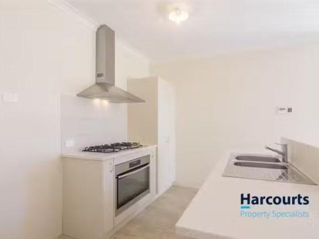 House for rent in Hammond Park, Western Australia