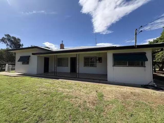 House for rent in Coolamon, New South Wales
