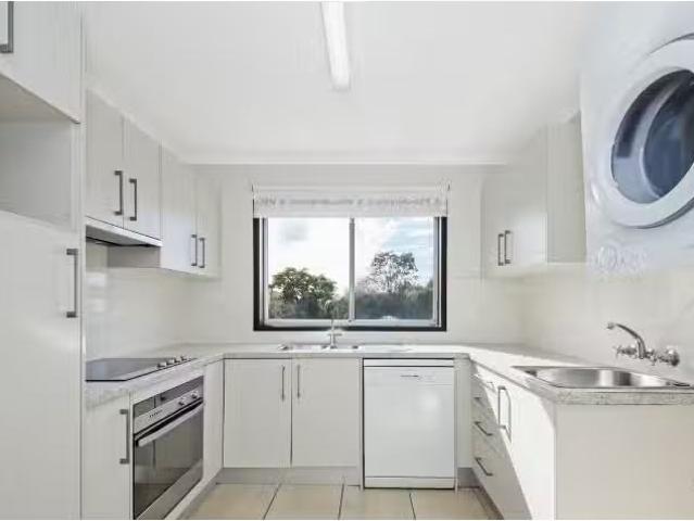 Apartment for rent in Toombul, Queensland